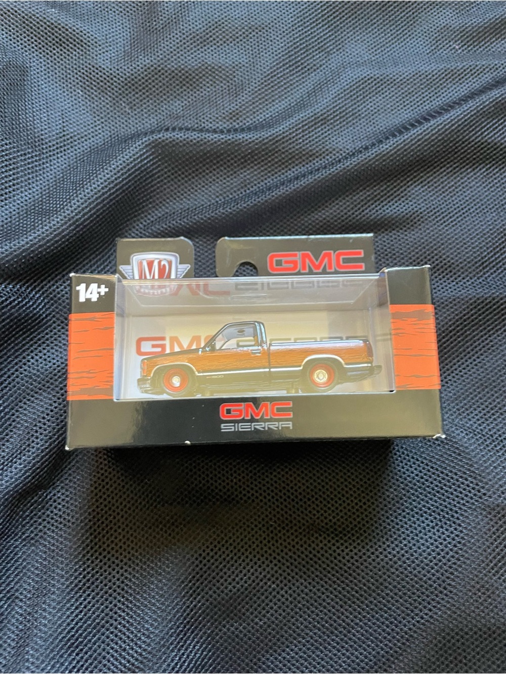 GMC Sierra Packaging